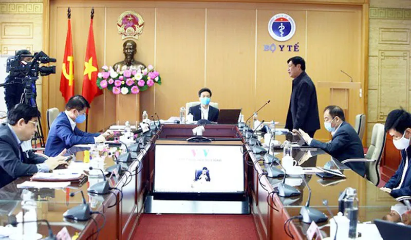 Ưu tiên cách ly, khoanh vùng dập dịch khi Covid-19 lây lan trong cộng đồng  ảnh 2