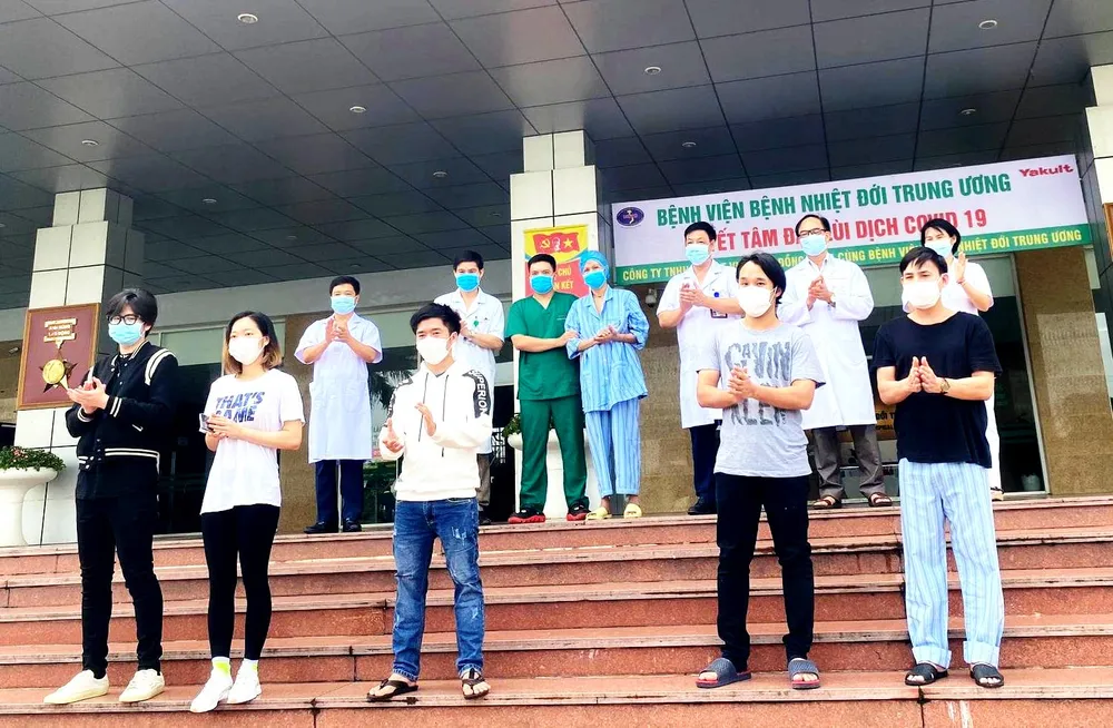 Không có ca nhiễm mới, bệnh nhân thứ 19 khỏi bệnh thần kỳ  ảnh 2