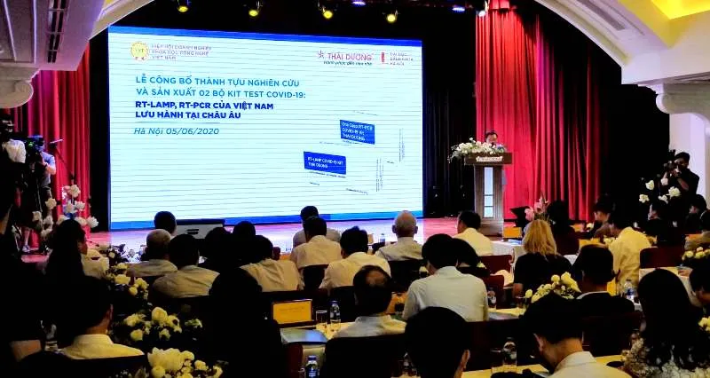 Ra mắt 2 bộ kit chẩn đoán Covid-19 của Việt Nam được lưu hành ở châu Âu ảnh 1