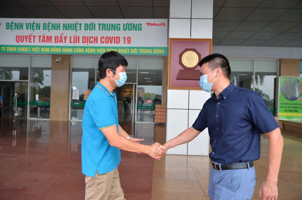 Phi hành đoàn chuyến bay “giải cứu” 219 công dân từ Guinea Xích đạo đều an toàn ảnh 2