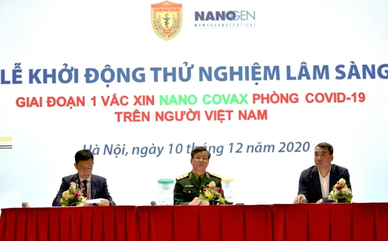 Hơn 30 người tình nguyện tiêm vaccine phòng Covid-19 trong ngày thử nghiệm lâm sàng đầu tiên ảnh 2