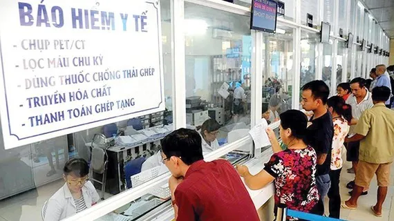 Chống dịch Covid-19 thành công là sự kiện y tế tiêu biểu nhất của Việt Nam năm 2020 ảnh 5