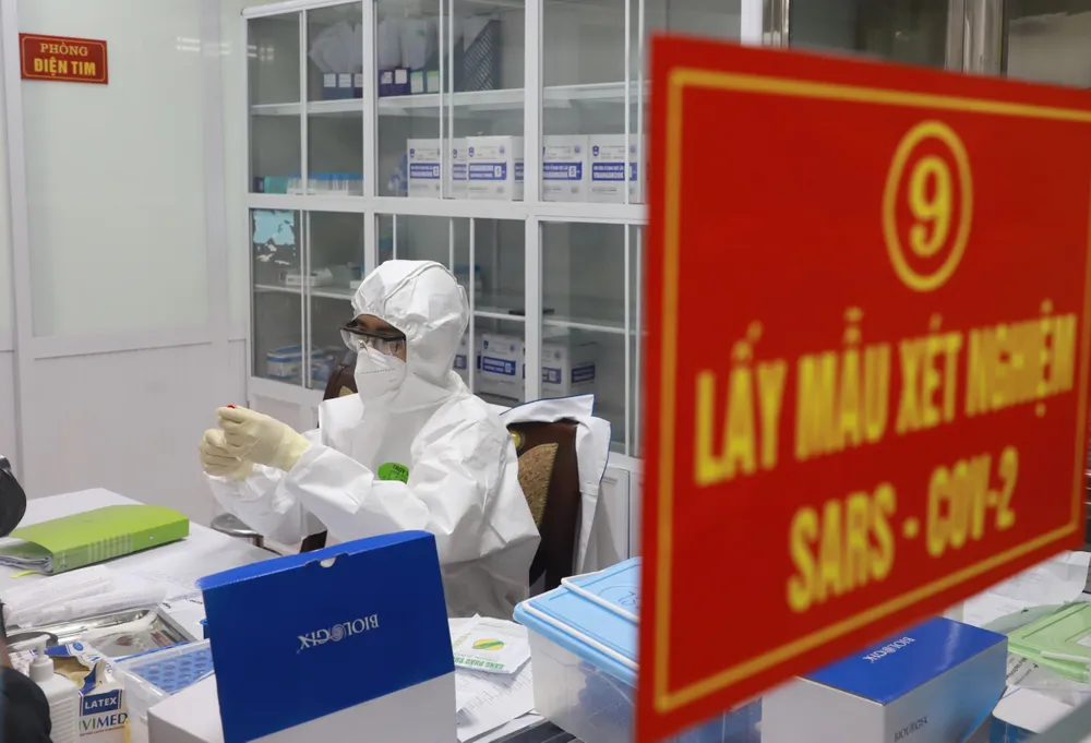 Tối 12-3, số người mắc Covid-19 tăng thêm 15 ca ảnh 1
