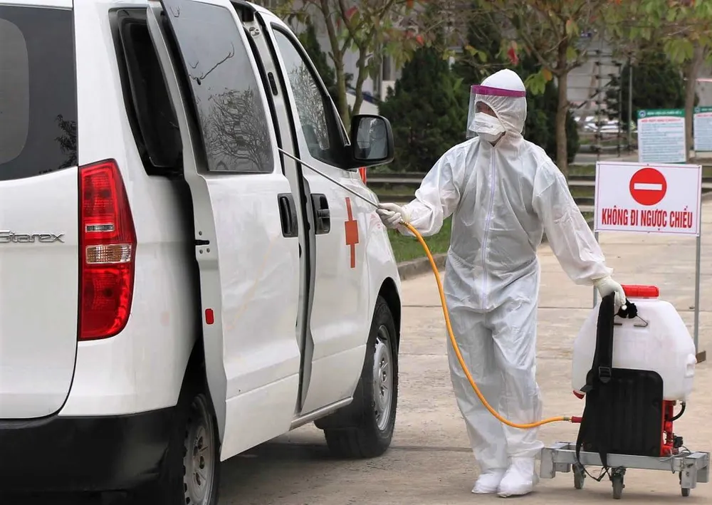 Chuyên gia Ấn Độ và 2 người nhập cảnh ở Tây Ninh mắc Covid-19 ảnh 1