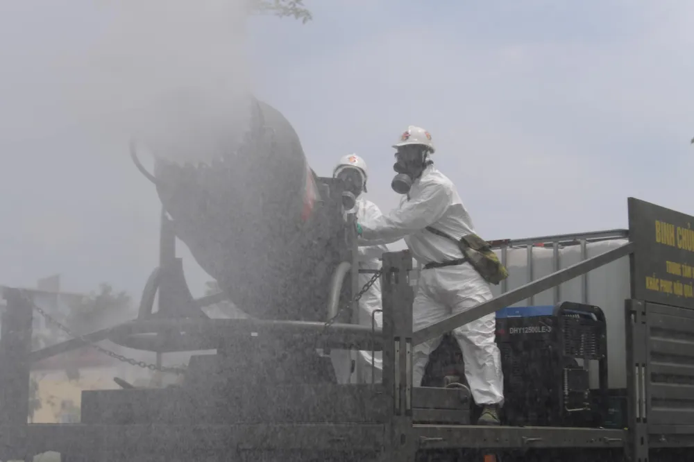 Tối 7-5, thêm 40 ca lây nhiễm Covid-19 trong cộng đồng ở 10 tỉnh thành ảnh 1