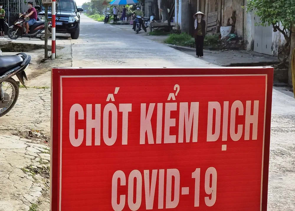 Trưa 11-5, cả nước có thêm 18 ca mắc Covid-19 tại 6 tỉnh, thành ảnh 1