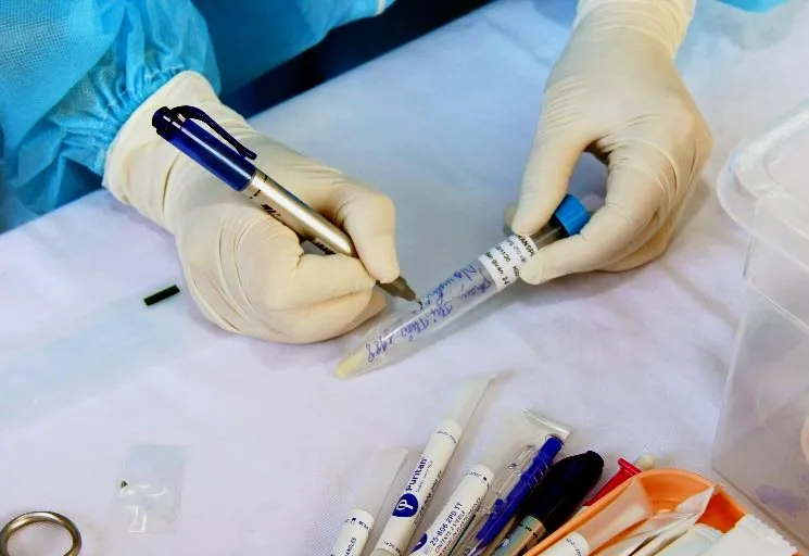 Hà Nội yêu cầu những người về từ Đà Nẵng phải xét nghiệm, tự cách ly 21 ngày ảnh 1