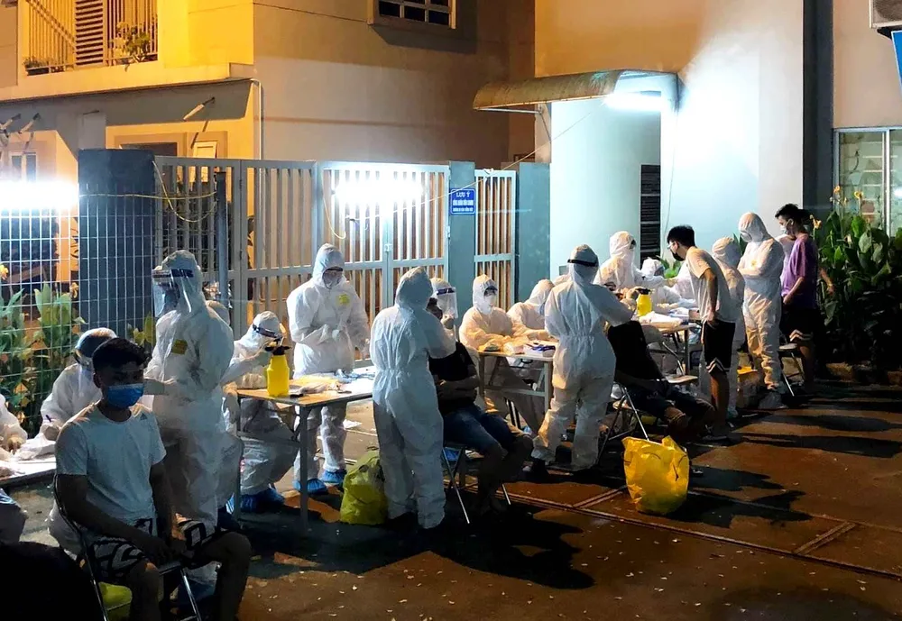 Tối 15-5, cả nước thêm 131 ca mắc mới Covid-19, riêng Bắc Giang 85 ca ảnh 1
