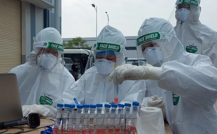 Sáng cuối tuần 15-5, trong nước có 20 ca mắc Covid-19  ảnh 1