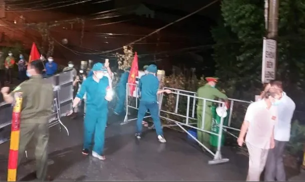 Sáng 9-6, cả nước có thêm 64 ca mắc Covid-19, dỡ phong tỏa 3 thôn đầu tiên ở điểm nóng Bắc Ninh ảnh 3