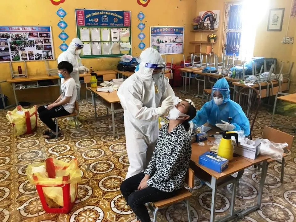 Sáng 13-6, TPHCM có 25 ca mắc Covid-19, trong đó 22 ca đang điều tra dịch tễ ảnh 1