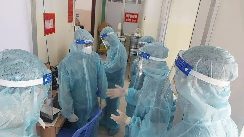 Tối 24-7, cả nước có hơn 2.000 người khỏi bệnh và 3.977 ca mắc Covid-19 ảnh 1