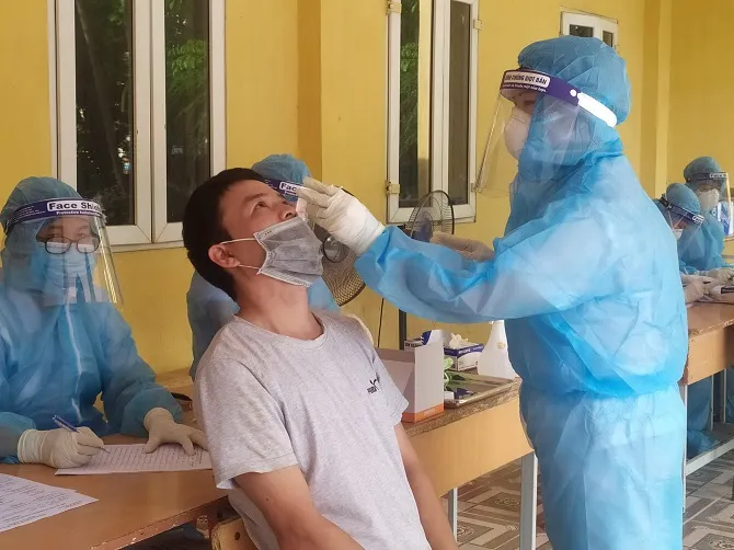 Hà Nội xét nghiệm diện rộng hơn 3 triệu người để bóc tách triệt để F0 ảnh 1