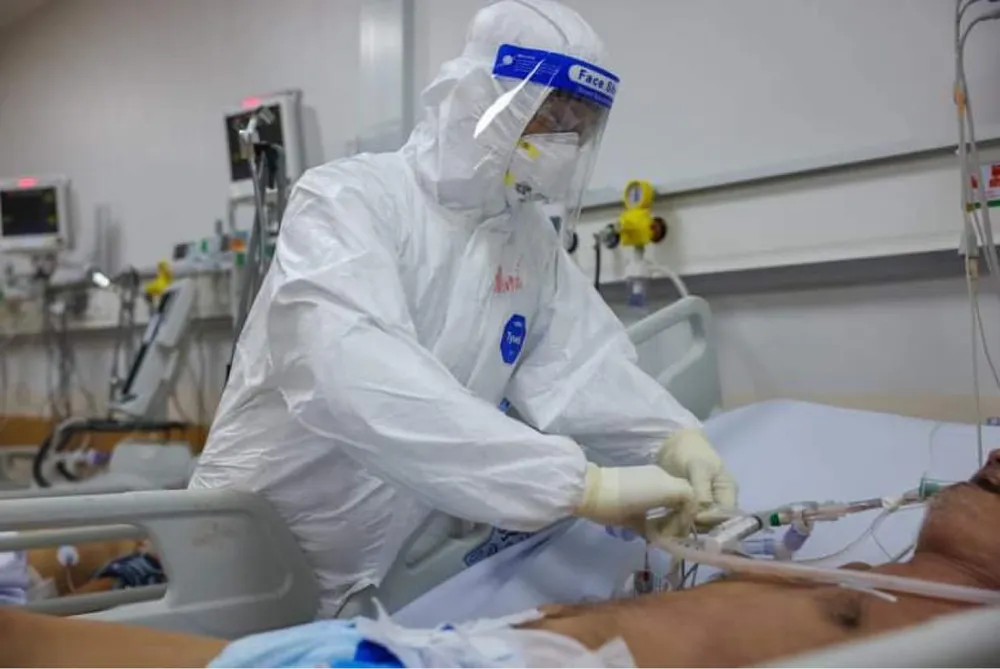 Ngày 27-8, cả nước có 12.920 ca mắc Covid-19, hơn 10.000 người khỏi bệnh  ảnh 1