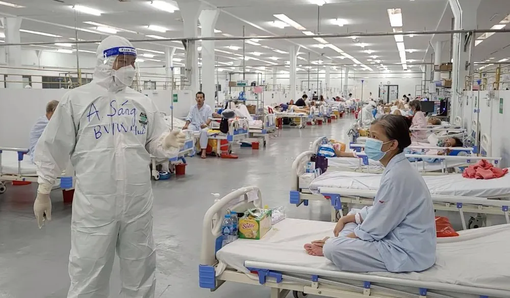 Ngày 13-9, cả nước thêm 11.172 ca mắc Covid-19 và 298 ca tử vong ảnh 1