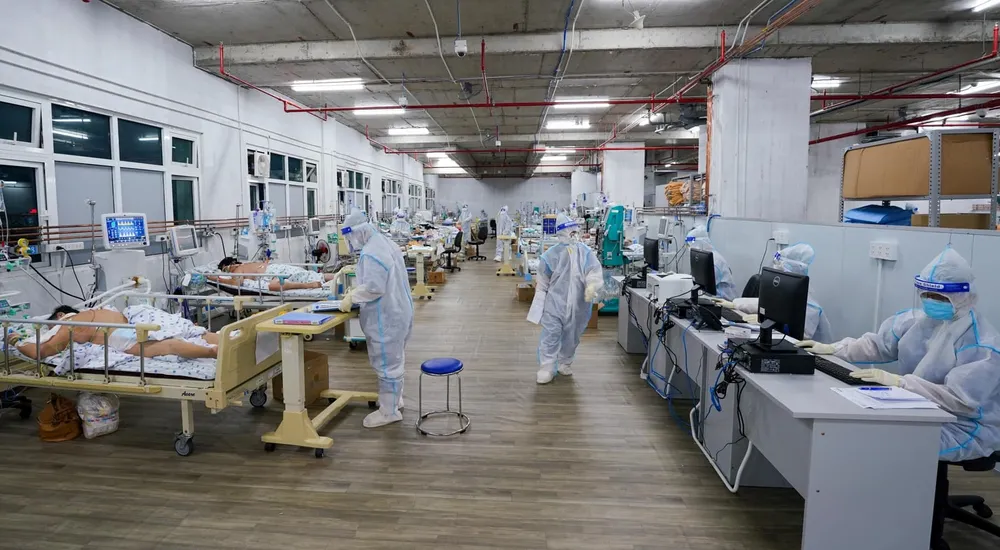 Nhiều thuốc mới được bổ sung vào phác đồ điều trị Covid-19 ảnh 1