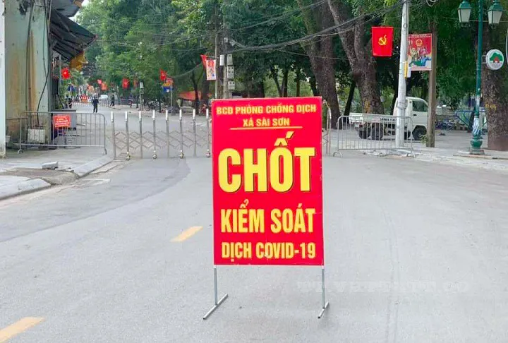 Hà Nội phong tỏa trụ sở công an, tòa án, UBND thị trấn Quốc Oai sau khi có 7 ca mắc Covid-19 ảnh 2