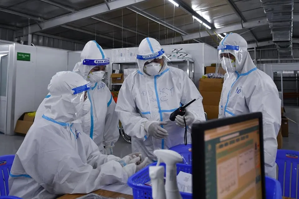 Ngày 18-11, cả nước có 10.223 ca mắc Covid-19 và 139 ca tử vong ảnh 1