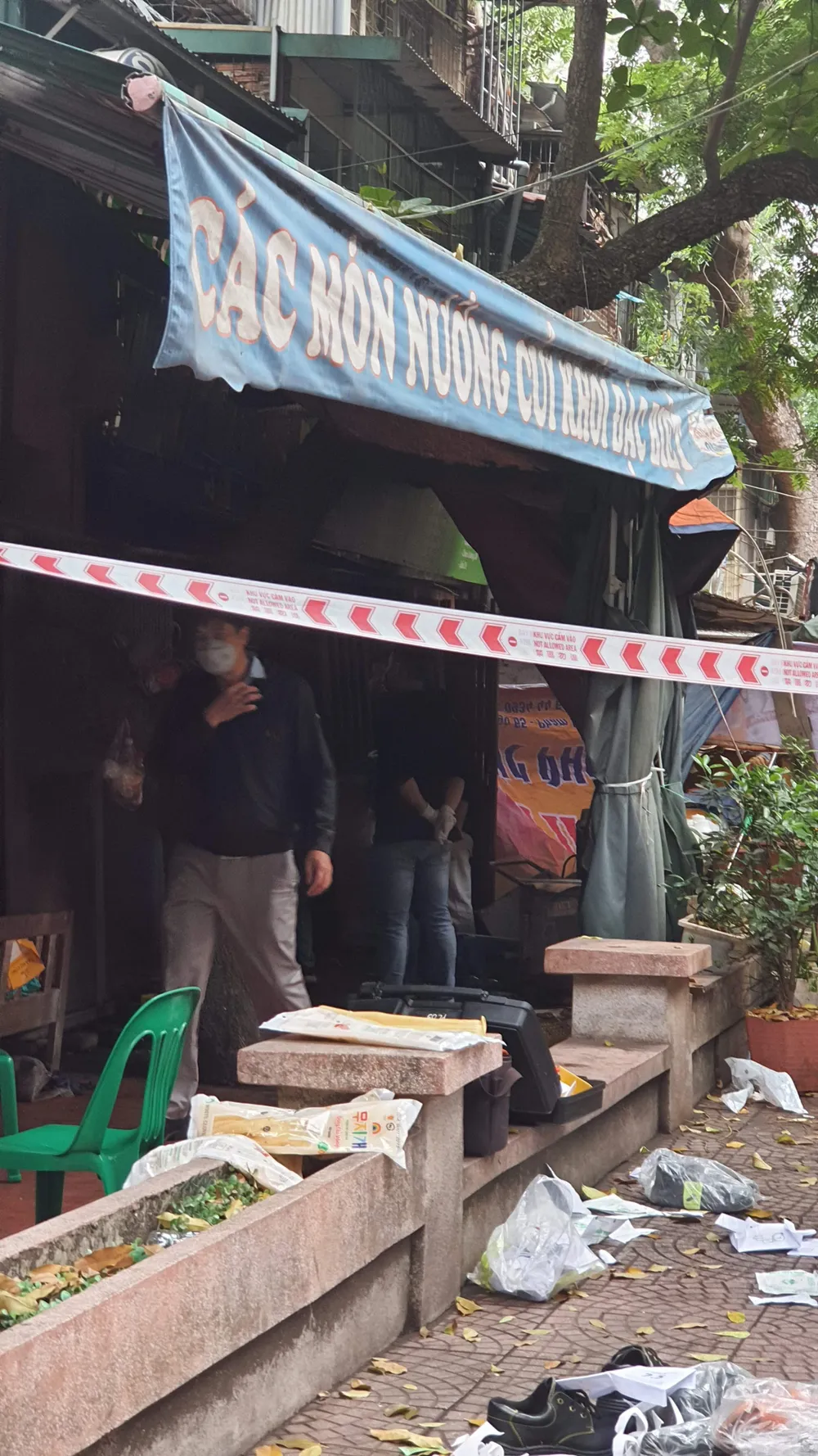 Chủ tịch UBND TP Hà Nội yêu cầu khẩn trương điều tra vụ cháy làm 5 người chết tại khu tập thể Kim Liên ảnh 2