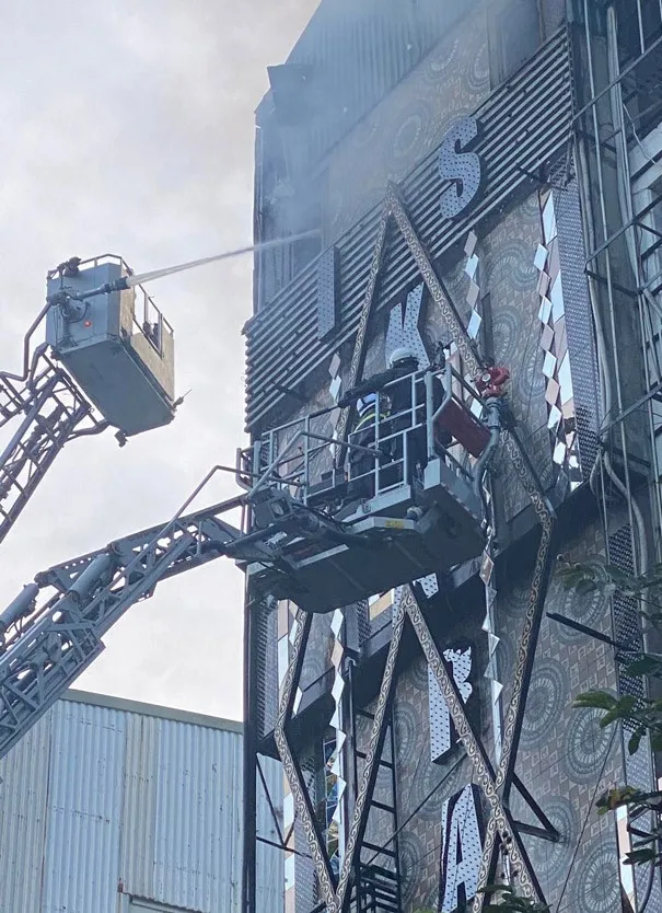 Hà Nội yêu cầu tổng kiểm tra karaoke, bar, vũ trường ảnh 1