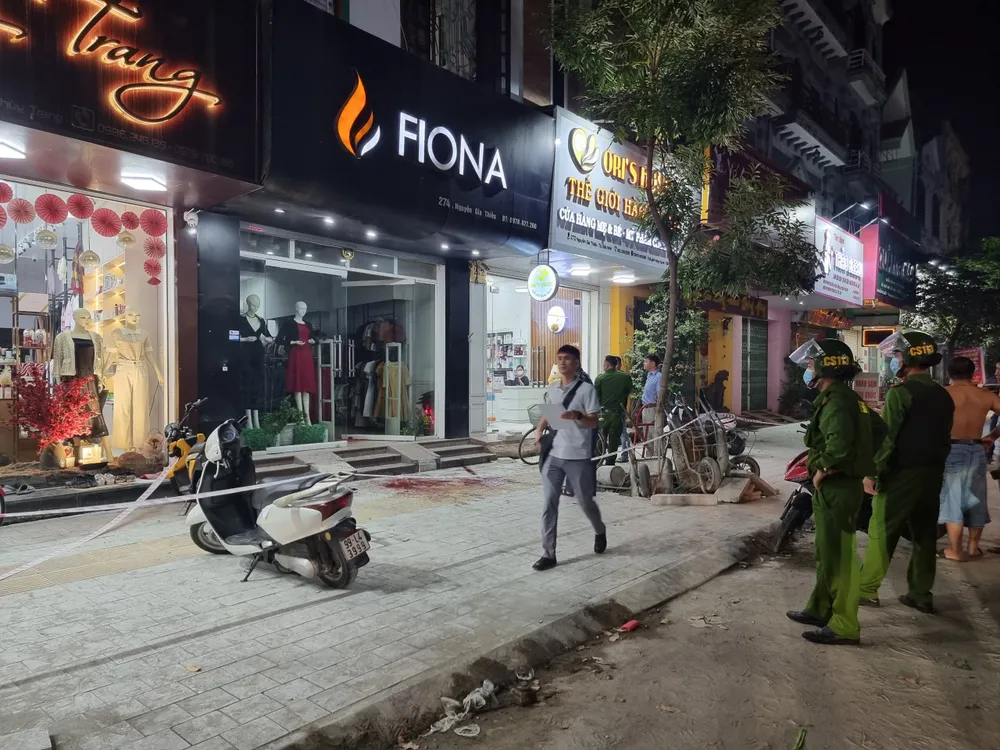 Ghen tuông, thanh niên 19 tuổi đâm 2 người thương vong ảnh 2