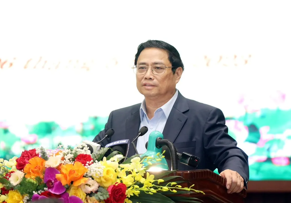 Thủ tướng Phạm Minh Chính phát biểu tại buổi làm việc với Ban Thường vụ Thành ủy Hà Nội. Ảnh: VIẾT CHUNG