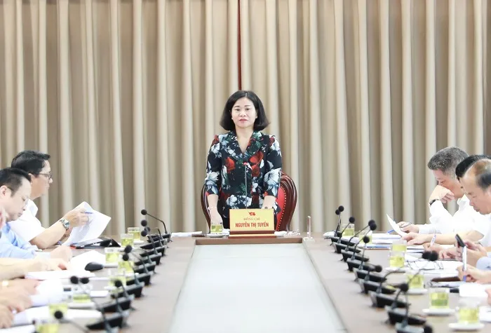 Phó Bí thư Thường trực Thành ủy Hà Nội Nguyễn Thị Tuyến chủ trì hội nghị