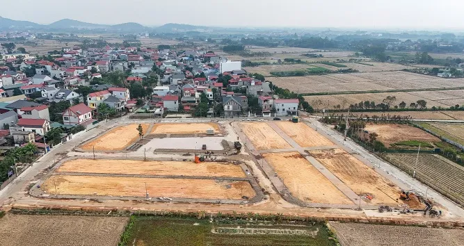 Lô đất bị thổi 30 tỷ đồng mỗi mét vuông, giá đấu lại thấp hơn cả trăm lần