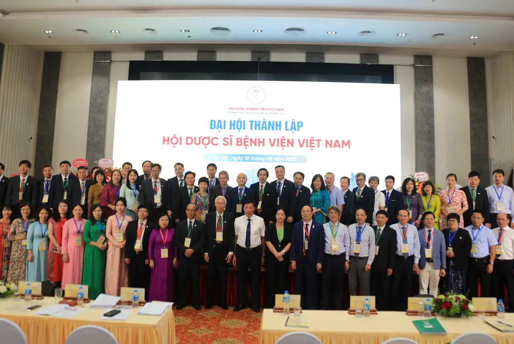 Đại hội thành lập Hội Dược sĩ bệnh viện Việt Nam