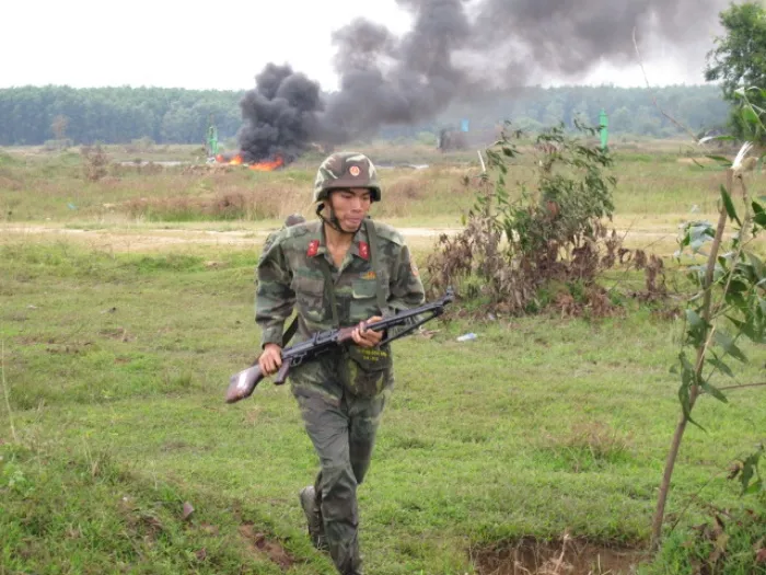 TPHCM diễn tập bắn đạn thật ảnh 7