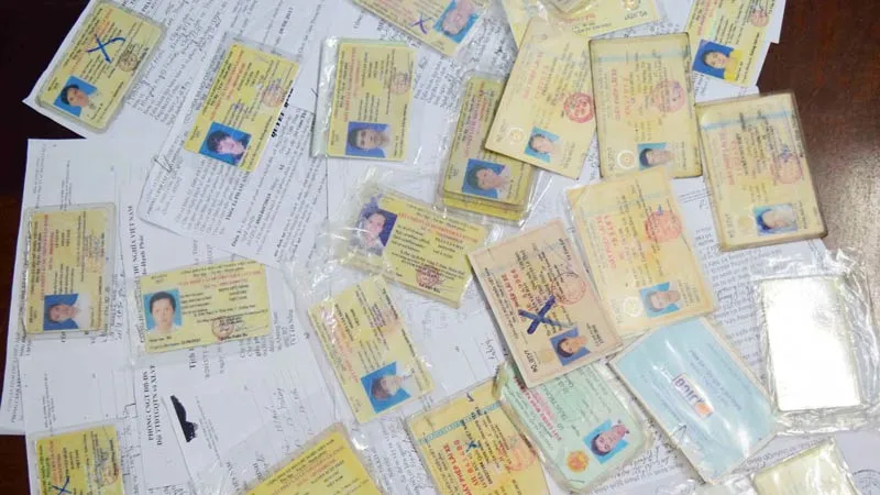 Giấy tờ giả bị Công an Thừa Thiên – Huế phát hiện 