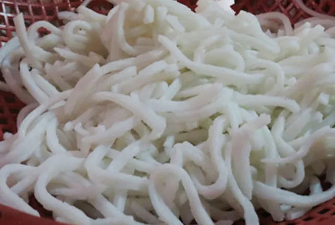 Vì sao cô chủ nhiệm tiếp sức Quán quân Olympia bằng... tô cháo vạt giường? ảnh 9