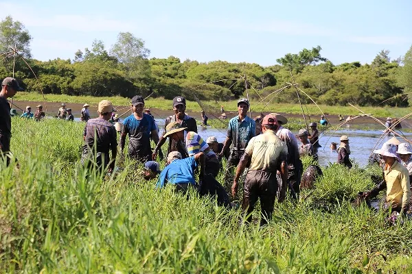 Độc đáo lễ hội “Phá Trằm” ở Quảng Trị ảnh 7