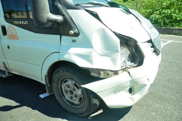 Hai vụ tai nạn giao thông khiến nhiều người thương vong ảnh 2