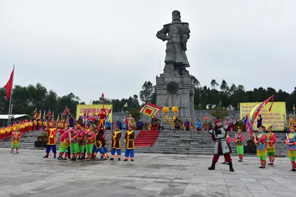 Tái hiện hình ảnh Nguyễn Huệ lên ngôi Hoàng đế ảnh 4