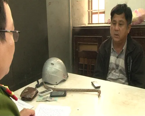 Chủ thầu xây dựng trộm tiền để trả công thợ ảnh 1