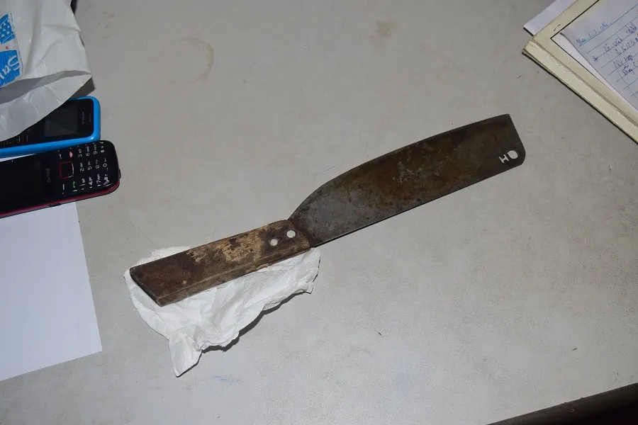 Khởi tố đối tượng cứa cổ người đàn ông đi viếng tang ảnh 2