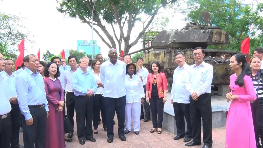 Đoàn đại biểu Đảng, Nhà nước Cuba thăm các di tích lịch sử cách mạng tại Quảng Trị ảnh 3