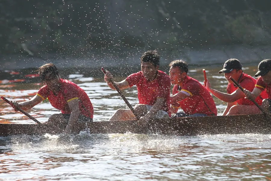 Sôi nổi hội đua trải đầu xuân ảnh 6