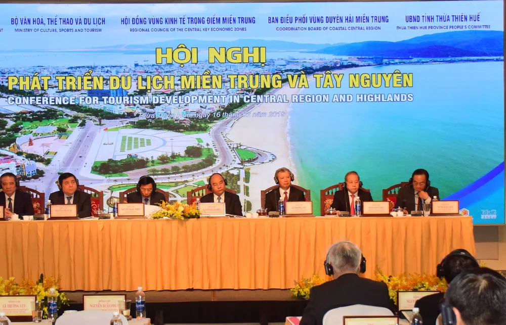 Hội nghị Phát triển du lịch miền Trung và Tây Nguyên khai mạc tại Huế ảnh 1