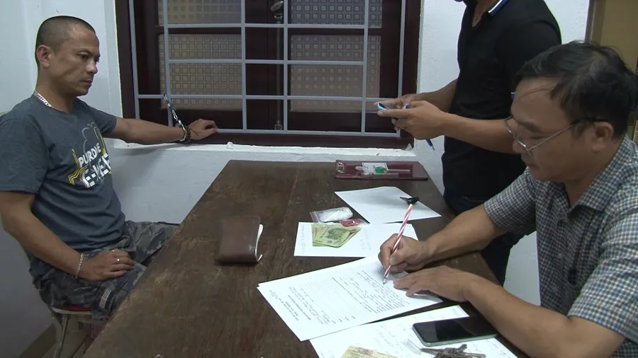 Bắt đối tượng tàng trữ 2.000 viên ma túy tổng hợp ảnh 1