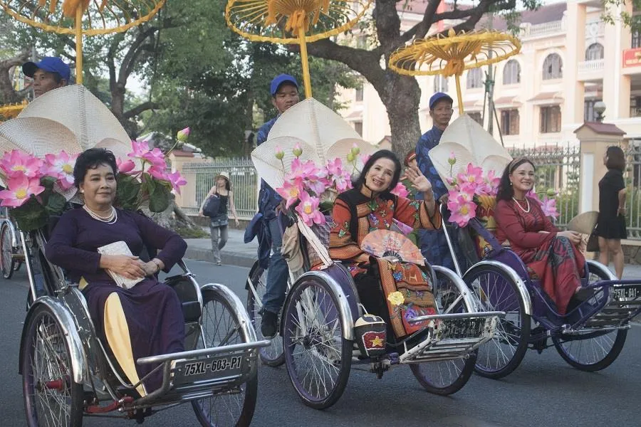 Thiêng liêng Lễ tế tổ bách nghệ bên dòng Hương ảnh 6