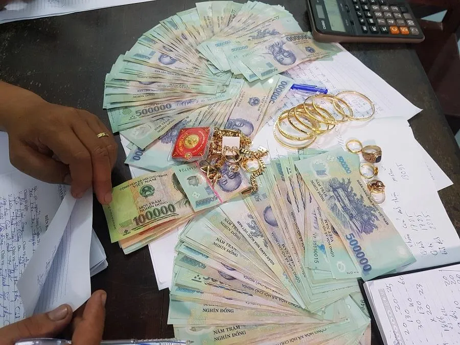 Bắt nhiều đối tượng rủ rê đồng bào dân tộc thiểu số đánh bạc ảnh 1