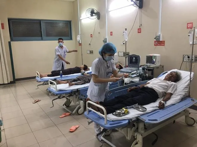 73 người nhập viện vì ngộ độc thực phẩm sau khi ăn tiệc cưới ảnh 2