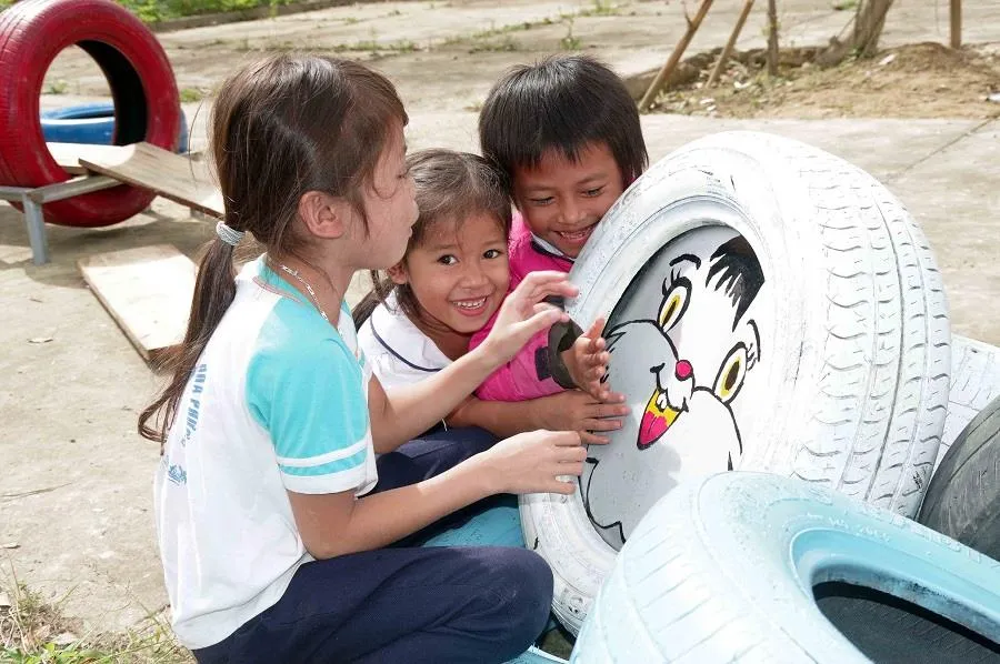 Ngày hè của trẻ vùng quê ảnh 4