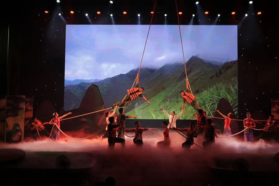 Một tiết mục biểu diễn của đoàn BĐBP tỉnh Thừa Thiên - Huế