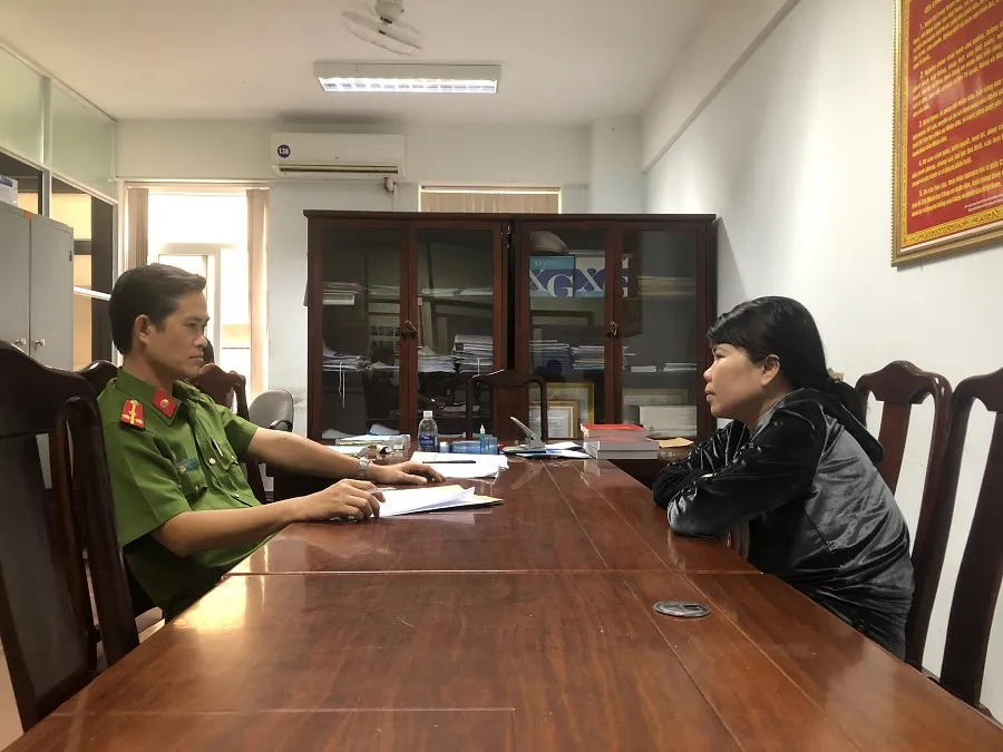 Vờ vay tiền chữa bệnh cho người thân để chiếm đoạt nhiều tỷ đồng ảnh 1