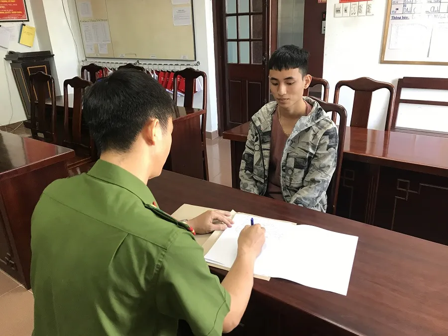 Bắt đối tượng chiếm đoạt nhiều tỷ đồng từ ví điện tử  ảnh 1