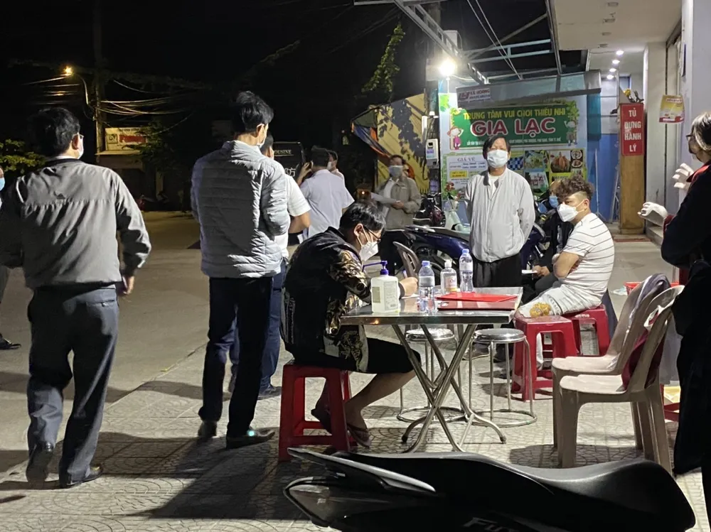 4 người Trung Quốc bị cách ly tại Thừa Thiên - Huế, chỉ 1 người xuất trình được hộ chiếu  ảnh 2