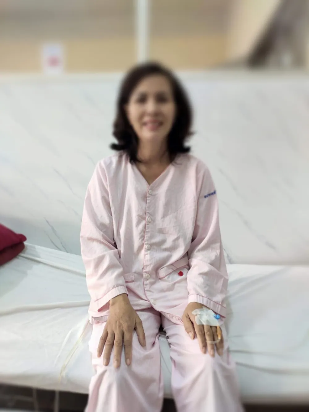 Bệnh viện Trung ương Huế ghép thận tự thân đầu tiên tại miền Trung ảnh 3